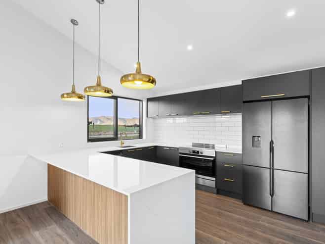 31 Packer Road, Wanaka