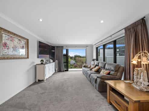 Auckland - Address withheld
