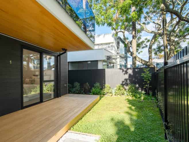 1/ 3 Campbell Road, Takapuna