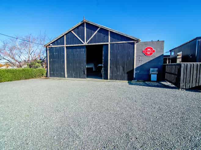 4 Laura Street, Lumsden