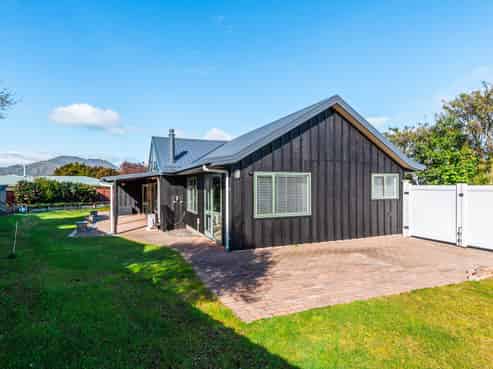 29 Robinson Terrace, Rangatira Park