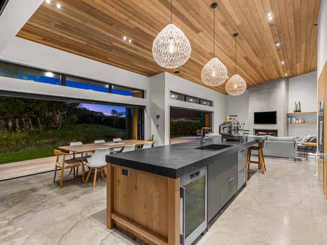 15 Edgewater Place, Matapouri