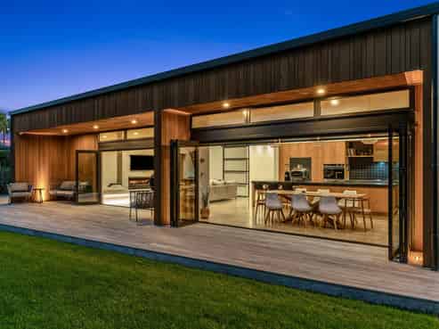 15 Edgewater Place, Matapouri