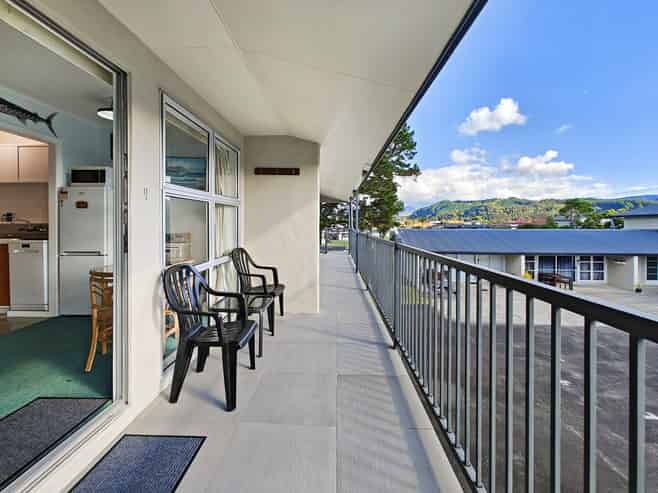 9/106 Barbara Ave, Whangamata