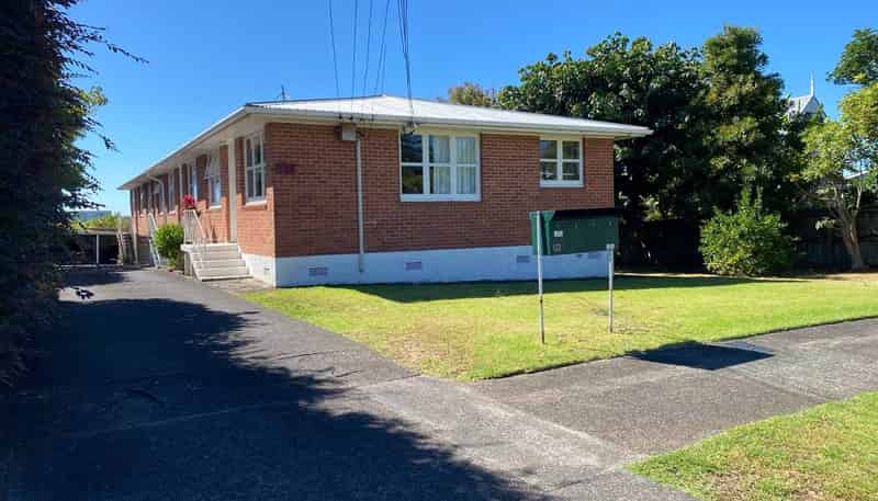 3/123 Selwyn Street, Onehunga
