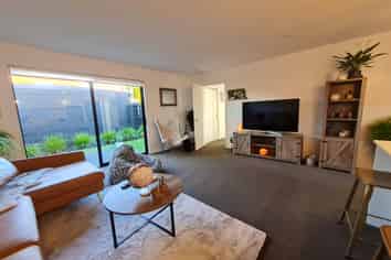 4/242 Edgeware Road, Edgeware