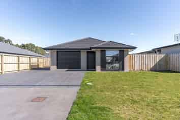 27 Cooney Avenue, Darfield
