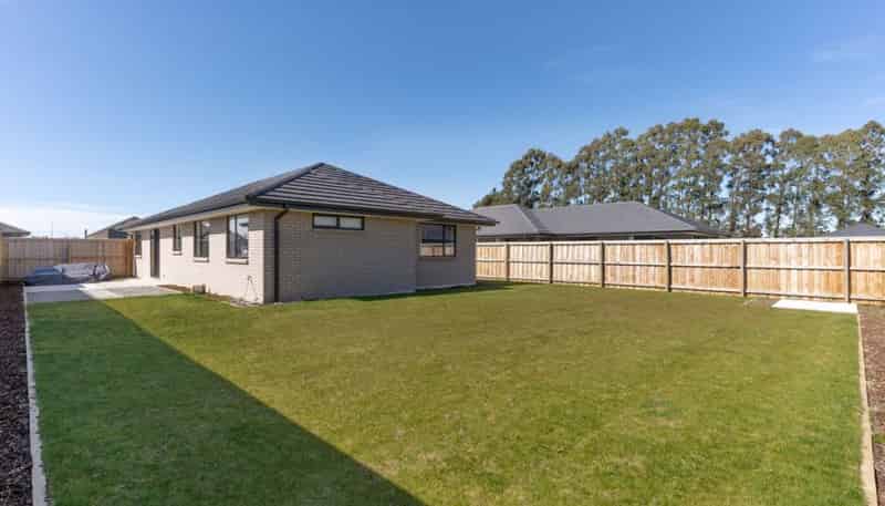 27 Cooney Avenue, Darfield