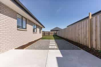 27 Cooney Avenue, Darfield