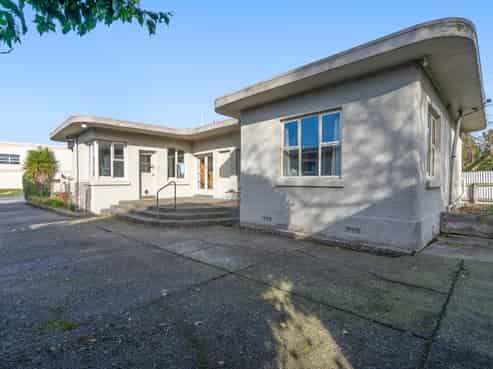 500 Tay Street, Hawthorndale