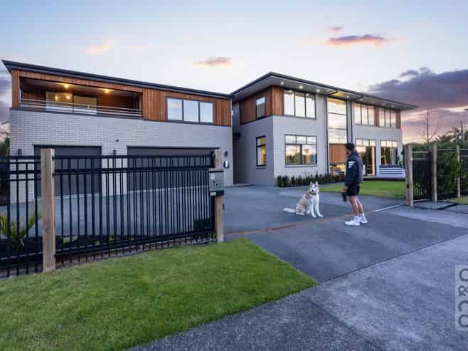 2 Pitoitoi Drive, Riverhead
