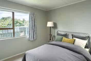 20 Raglan Street, Lansdowne