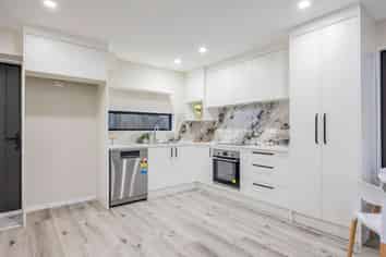 5/6 Vine Street, Mangere East