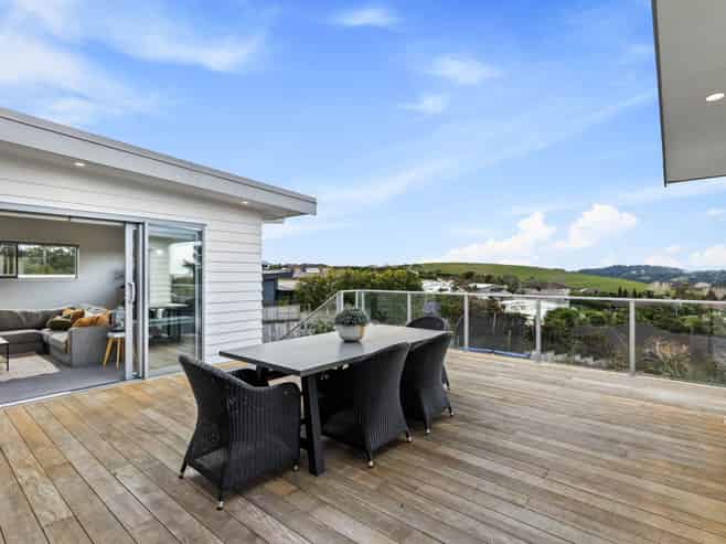 87 Solan Drive, Waimauku