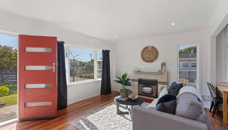 16 Lemon Street, Otaki