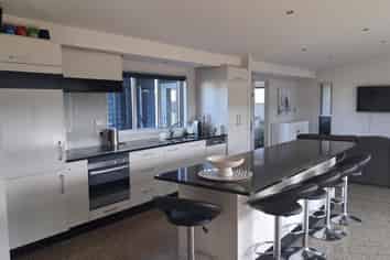 201 Rutherford Road, Whangamata
