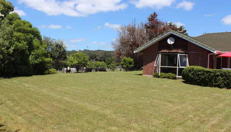 38 Henson Road, Whitford