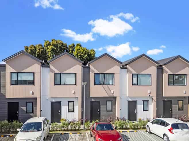 19/12 Arney Road, Ranui