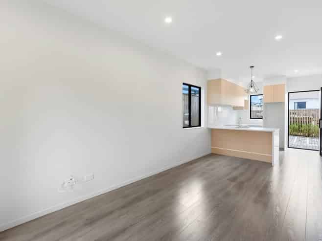 19/12 Arney Road, Ranui