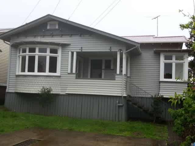 8 Mark Road, Mount Albert