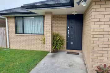 8 Muirfield Rise, Kamo