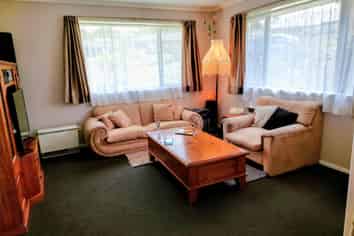 8 Muirfield Rise, Kamo