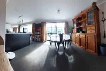 8 Muirfield Rise, Kamo