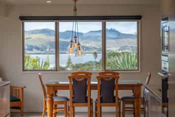 16 Rangikapiti Road, Coopers Beach
