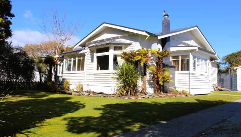 153 Weld Street, Hokitika