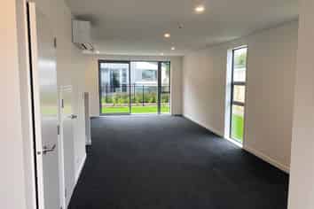 1/130 Richmond Street, Petone