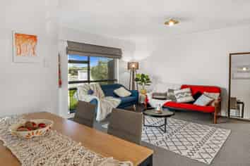1 Langley Avenue, Milson
