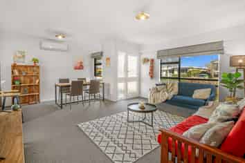 1 Langley Avenue, Milson