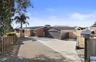 17 Laurelwood Avenue, Pukekohe