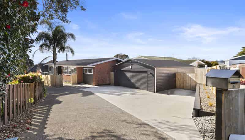 17 Laurelwood Avenue, Pukekohe