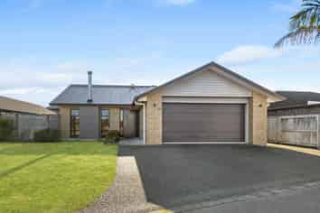 29 Paradise Place, Matua