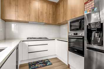 6/684 Te Atatu Rd, Te Atatu Peninsula