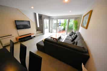 3/70 Picton Ave, Riccarton