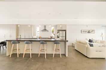 106 Titirangi Road, New Lynn