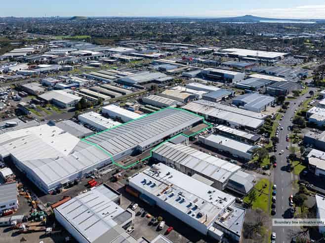 CBRE | Prime Industrial Facility in East Tamaki