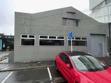 Fringe Newmarket Character Showroom