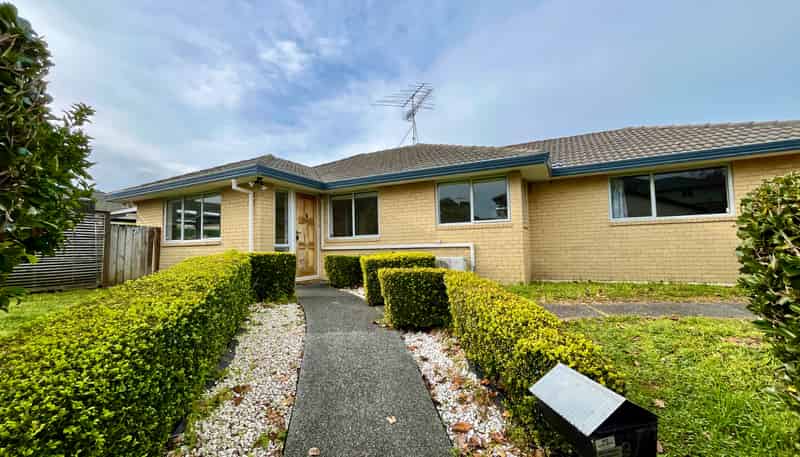 9 Saints Court, Manurewa