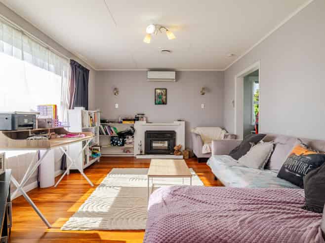 8 King Street, Pahiatua
