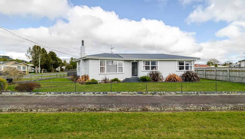 8 King Street, Pahiatua