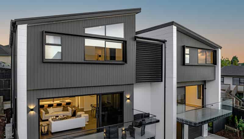 8,4 & 2 Stockade View Lane, Howick