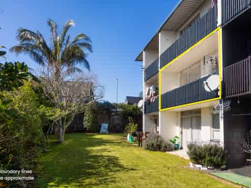 9/11 Balfour Road, Parnell