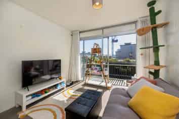 9/11 Balfour Road, Parnell
