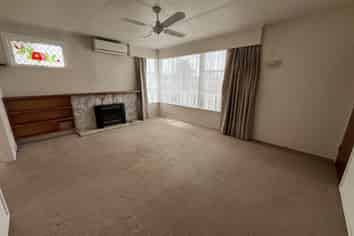 32 Langley Avenue, Milson