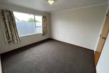 8 Albert Street, Palmerston North