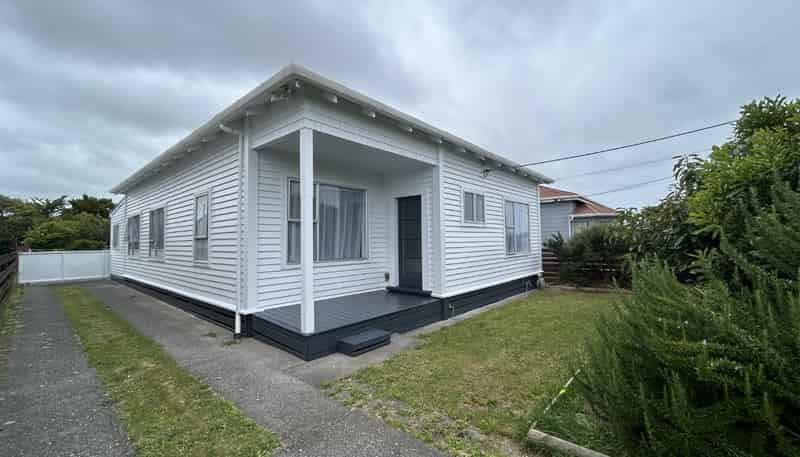 36 Vogel Street, Hawera