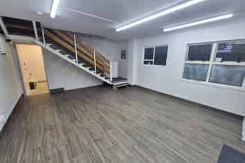 100M² LIVE / WORK IN THE HEART OF KOHIMARAMA
